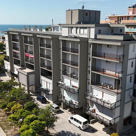 Laguna Grande Apartment